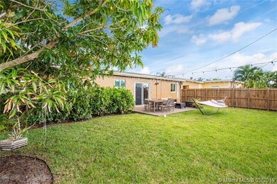 2441 Montego Dr, Miramar, FL 33023 - photo 6