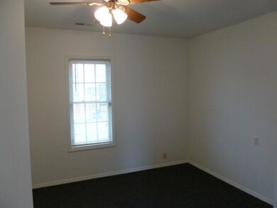 719 Oak St, Manchester, TN 37355 - photo 7