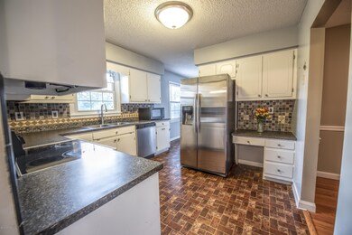 212 Outrigger Road