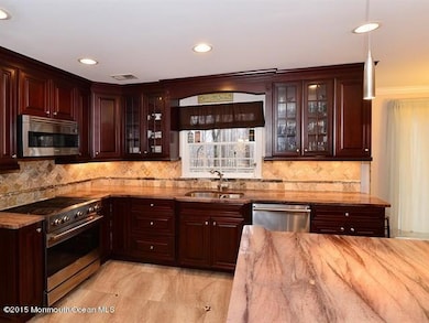 108 Tallwood Ln, Lincroft, NJ 07738 - photo 6