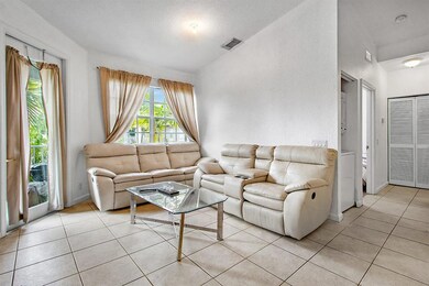 3013 Laurel Ridge Cir, Riviera Beach, FL 33404 - photo 3