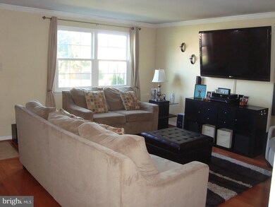 25 Windersal Ln, Parkville, MD 21234 - photo 3