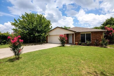 932 Mccully St, Fort Worth, TX 76108 - photo 3