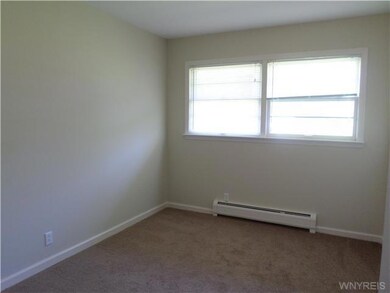 5248 Mapleton Rd, Lockport, NY 14094 - photo 6