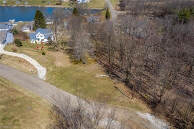 415 E Mohawk Dr, Malvern, OH 44644 - photo 2