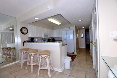 Eat In Kitchen Counter