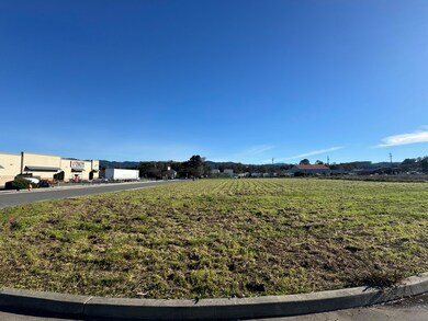 000 Riverwalk Dr, Fortuna, CA 95540 - photo 4