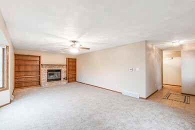 814 Duroe St, Jesup, IA 50648 - photo 5
