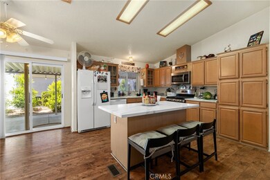 1250 N Kirby St unit 241, Hemet, CA 92545 - photo 5