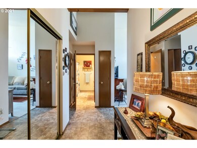 575 N Douglas Ln, Canby, OR 97013 - photo 2