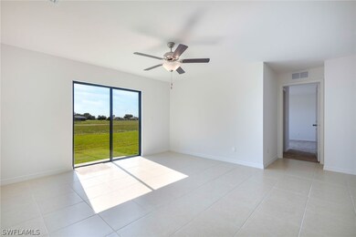251 Lisette St, Fort Myers, FL 33913 - photo 3