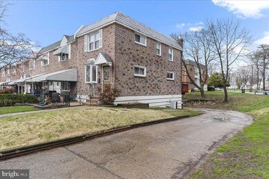 493 Westmont Dr, Darby, PA 19023 - photo 2