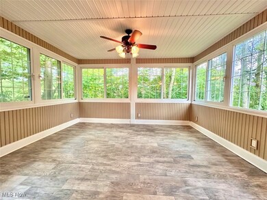 9100 Ashwood Ct, Olmsted Falls, OH 44138 - photo 7