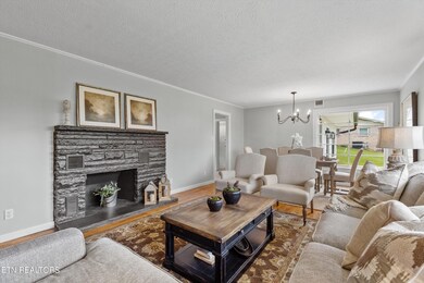 09-448WoolseyRd-02