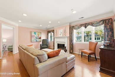 Shelby House Condominium unit 200, Louisville, KY 40222 - photo 5