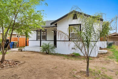 1559 N Carruth Ave, Fresno, CA 93728 - photo 5