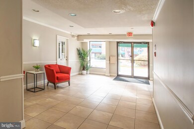 6145 Leesburg Pike unit 508, Falls Church, VA 22041 - photo 5