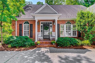 Adorable curb appeal on this charmer!