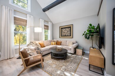 1437 N Wicker Park Ave, Chicago, IL 60622 - photo 4