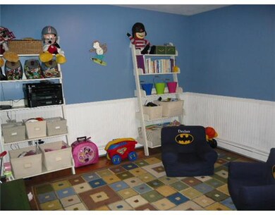 270 Weathervane Rd, Wakefield, RI 02879 - photo 5