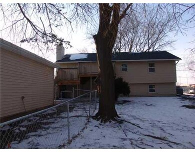 4031 47th St, Des Moines, IA 50310 - photo 2