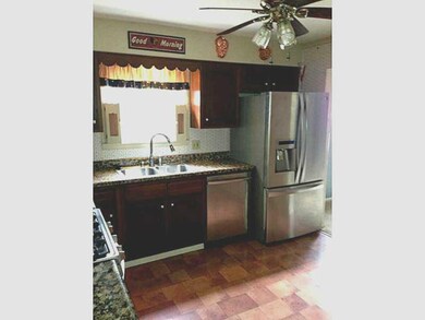 2588 Melloney Ln, Indiana, PA 15701 - photo 3