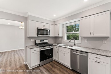 105 Imperato Ct, Toms River, NJ 08753 - photo 6