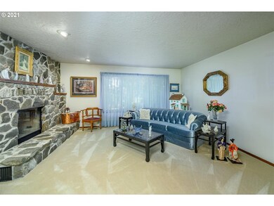 3431 SW Redmond Hill Rd, McMinnville, OR 97128 - photo 4