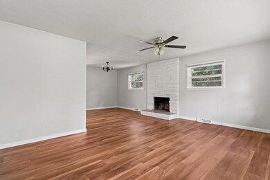 1526 East Cherry-10