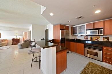 05_610ClematisStreet_600602_177_Kitchen_