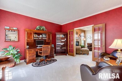 4408 Fairhaven Rd, Davenport, IA 52807 - photo 3