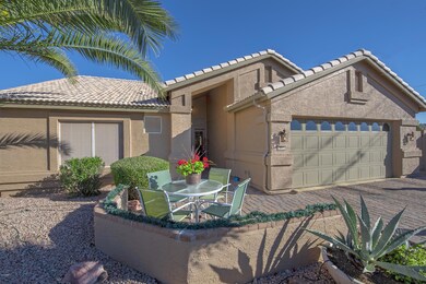 002_Nice Curb Appeal (10)