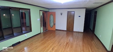 40 S Restin Rd, Greenwood, IN 46142 - photo 3