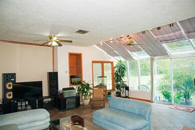 3612 Parkwood Dr, Houston, TX 77021 - photo 7