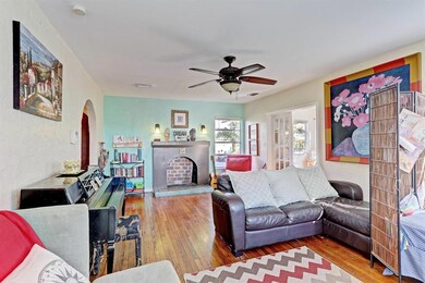 826 29th St, West Palm Beach, FL 33407 - photo 3