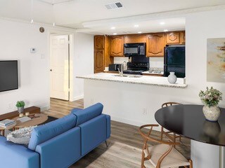 8510 Park Ln unit 201A, Dallas, TX 75231 - photo 3