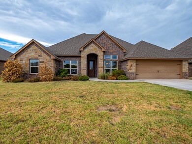3102 Windcrest Ct, Granbury, TX 76049 - photo 2