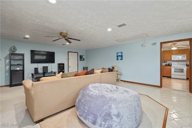 2565 Abbe Rd, Sheffield Village, OH 44054 - photo 6