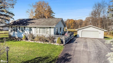 7394 W Farrand Rd, Clio, MI 48420 - photo 5