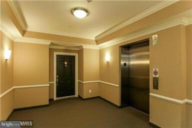 9722 Holmes Place unit 204, Manassas Park, VA 20111 - photo 4