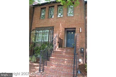7521 Bradley Blvd, Bethesda, MD 20817 - photo 2