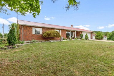 2756 Wycliff Dr, Farmington, MO 63640 - photo 2