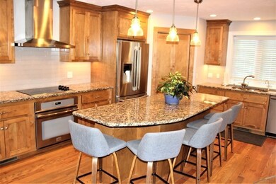 781 King St, Franklin, MA 02038 - photo 5