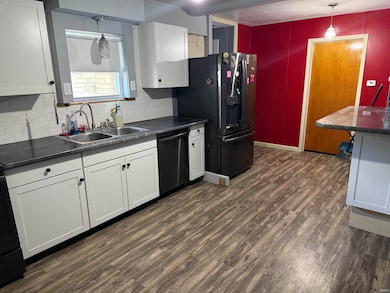 1235 Judy Ave, Bridgeport, IL 62417 - photo 6