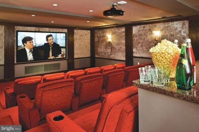 The Ritz-Carlton Residences, Baltimore, MD 21230 - photo 3