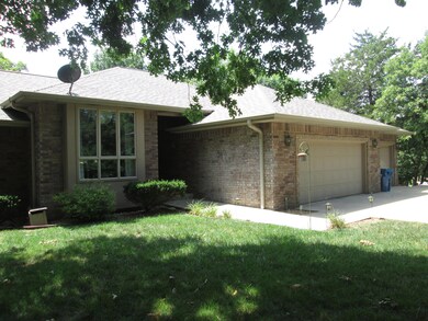 172 Overton Dr, Kimberling City, MO 65686 - photo 2