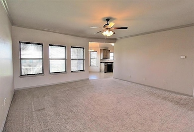 1041 Inverness Dr, Weatherford, TX 76086 - photo 2