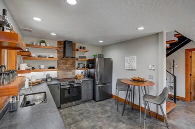 1789 Gladys Ln, McCall, ID 83638 - photo 2