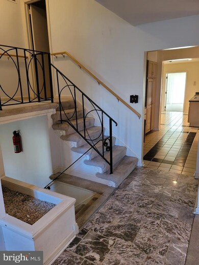 10214 Conover Dr, Silver Spring, MD 20902 - photo 3