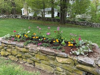 49 Flagg Rd, Southborough, MA 01772 - photo 3